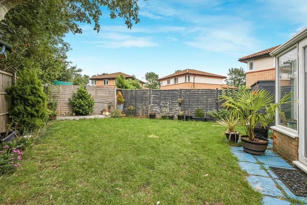 Silicon Court, Shenley Lodge, Milton Keynes, Buckinghamshire, MK5 7DJ, photo 4