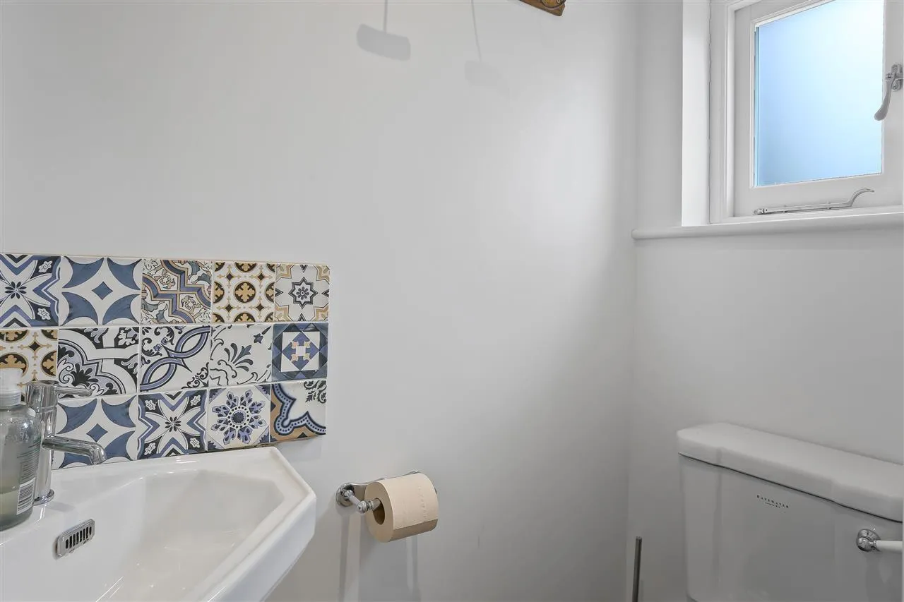 Tavistock Terrace, London, photo 19