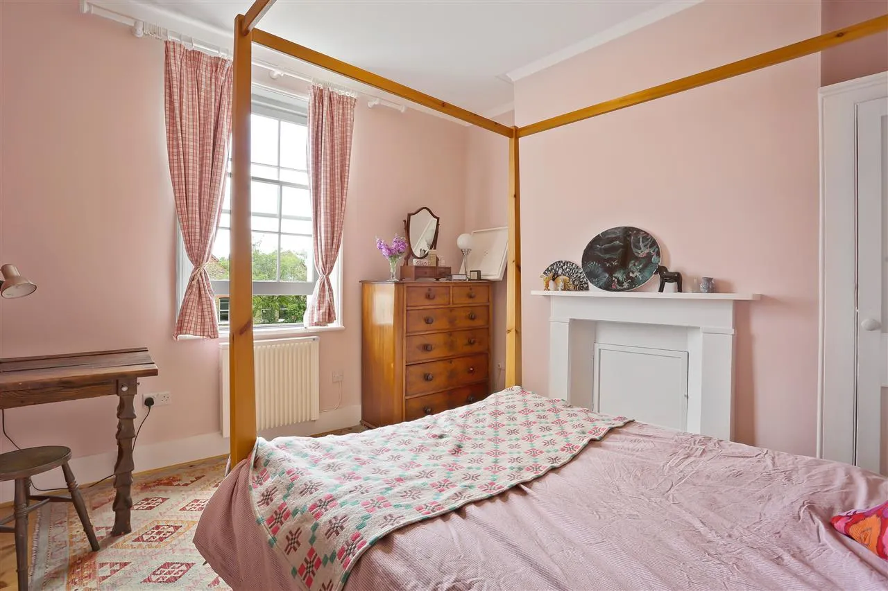 Tavistock Terrace, London, photo 14