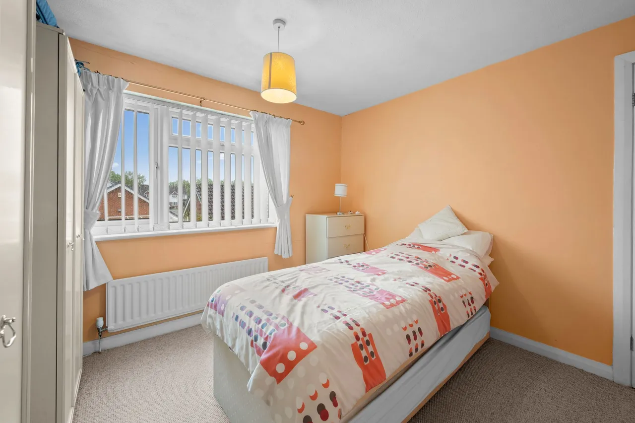 Shropshire Close, Woolston, Warrington, Warrington, WA1 4DY, photo 16