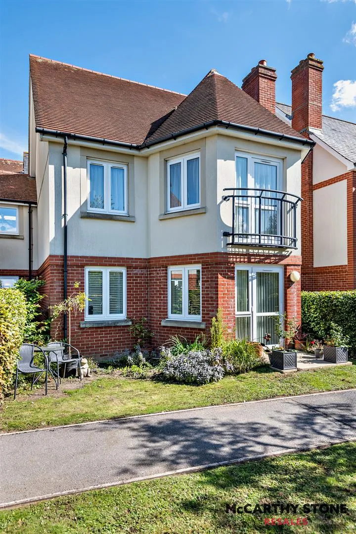 Avenue Road, Lymington, SO41, photo 13