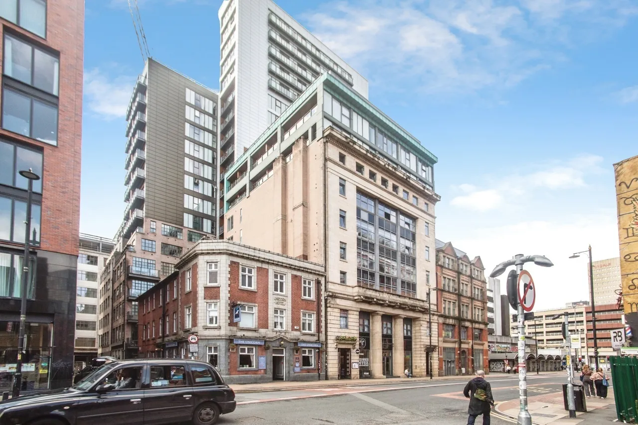 2 bed flat for sale, Church Street, Manchester, M4