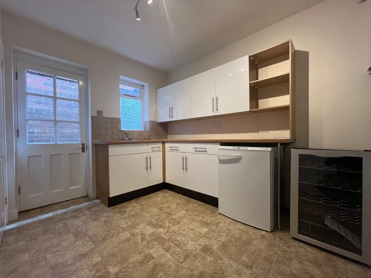 Warwick Road, Solihull, B91, photo 11