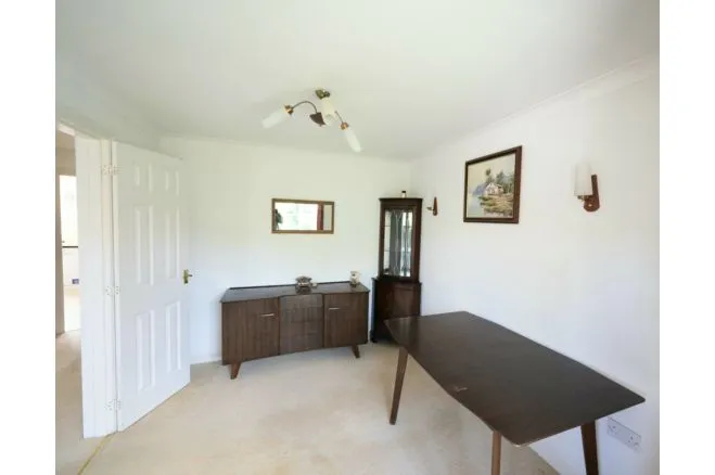Ffordd Y Groes, Bridgend, photo 6