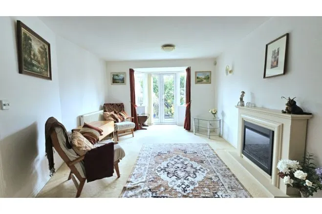 Ffordd Y Groes, Bridgend, photo 3
