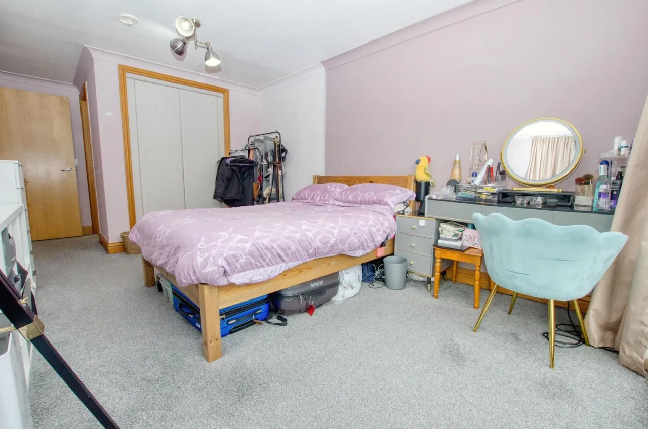85 Canute Road, Ocean Village, Southampton, Hampshire, SO14 3FY, photo 11