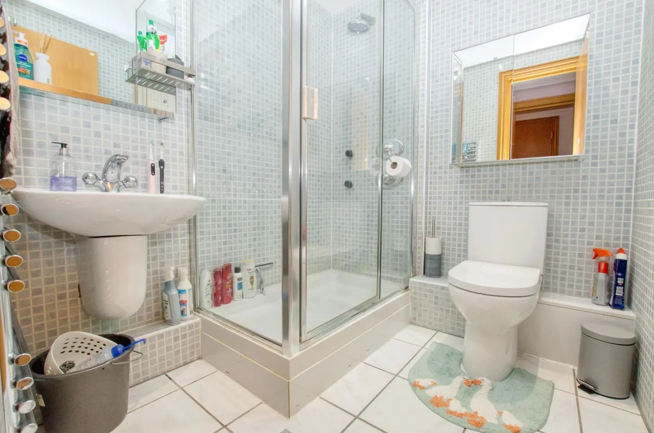 85 Canute Road, Ocean Village, Southampton, Hampshire, SO14 3FY, photo 10