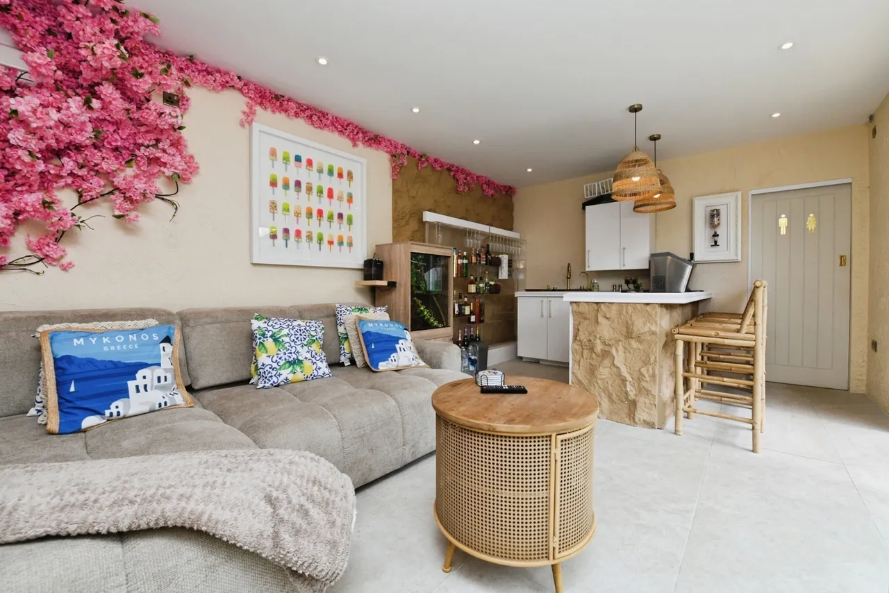 Clapgate, Chivers Road, Stondon Massey, Brentwood, CM15, photo 15