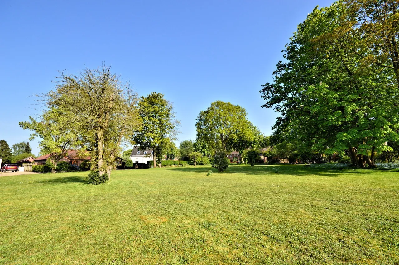 Thorpe End, photo 21