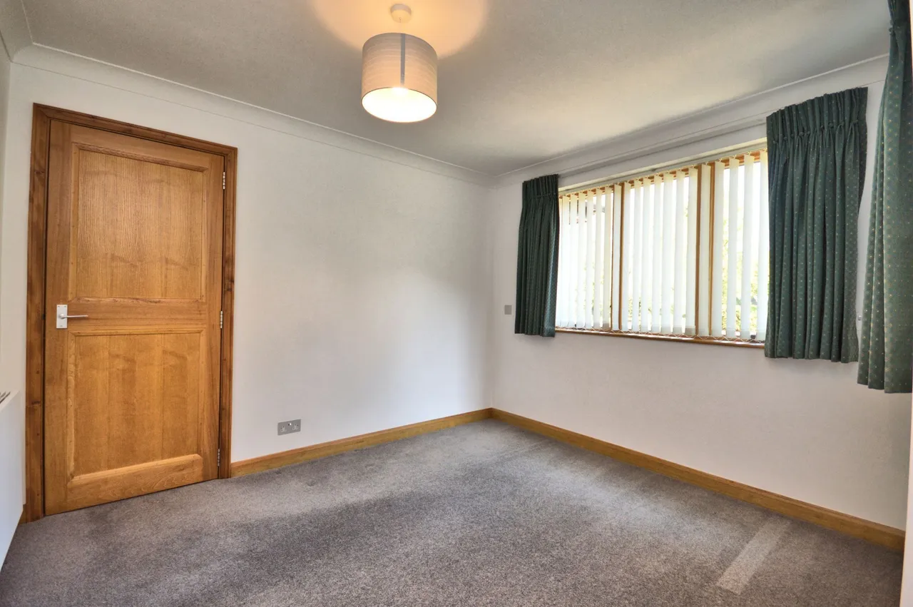 Thorpe End, photo 15