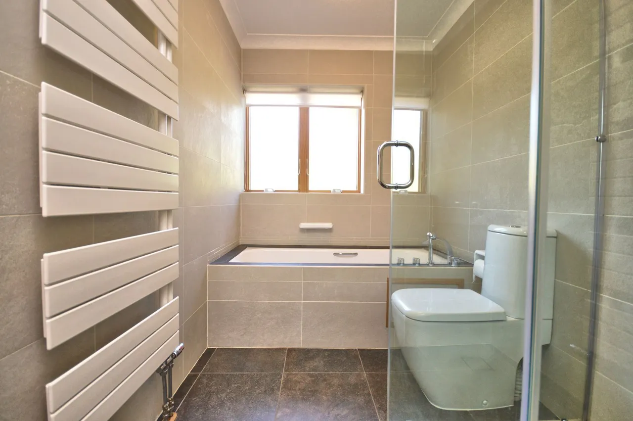 Thorpe End, photo 14