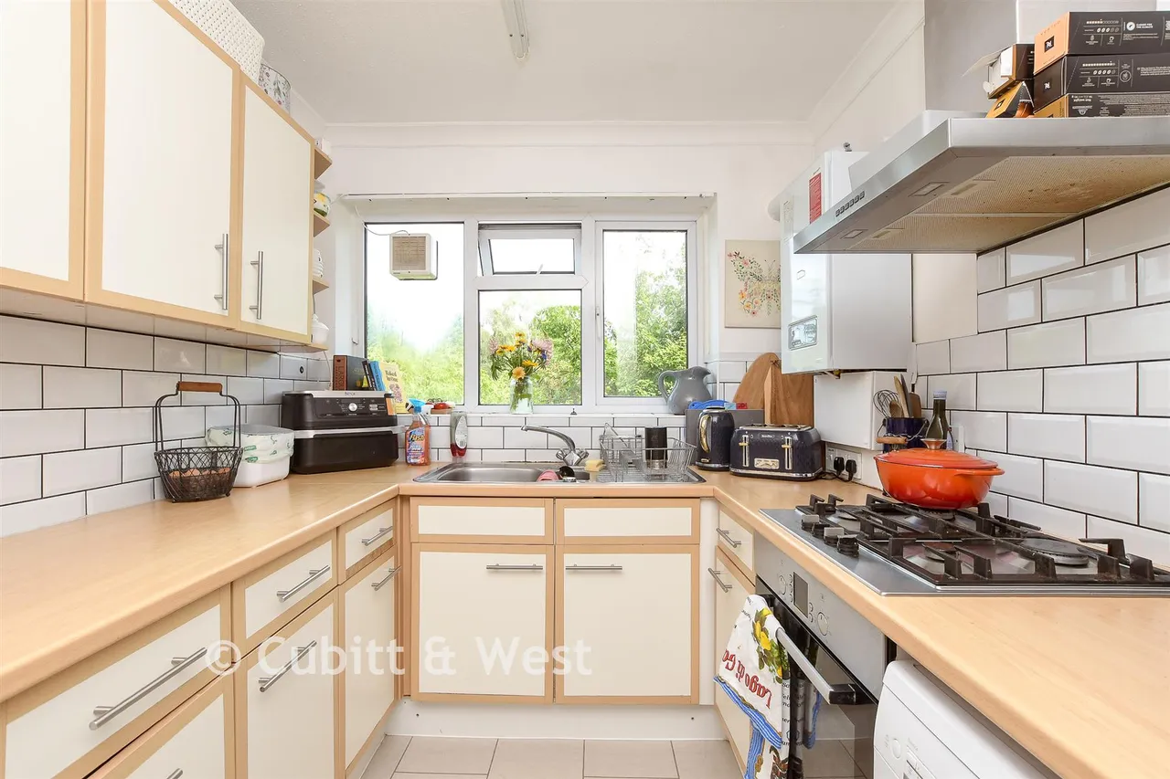 Wrayfield Avenue, Reigate, RH2, photo 6