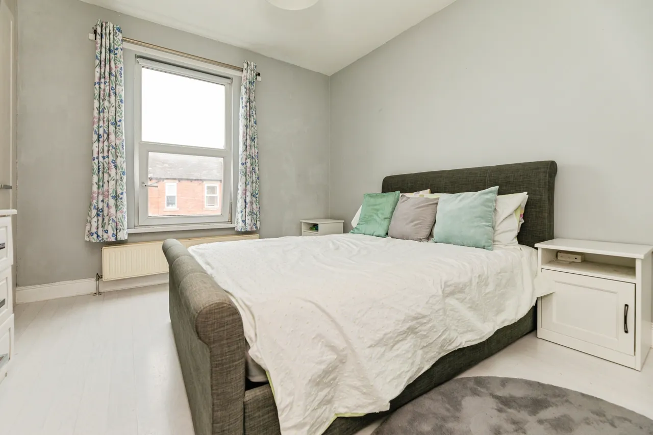 Dundas Road, Sheffield, photo 9