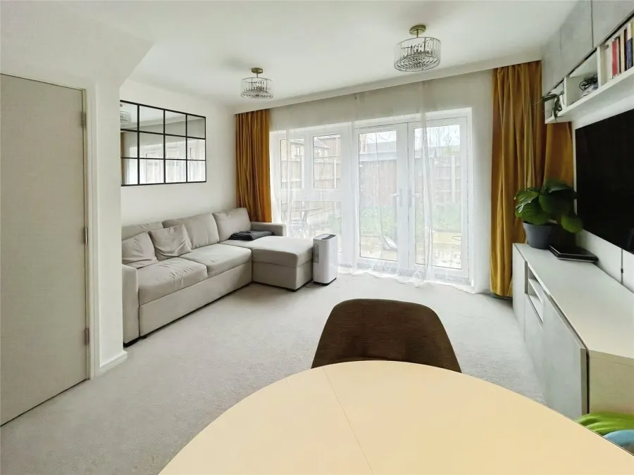 with 2 bedrooms in Harlow, CM18, photo 5