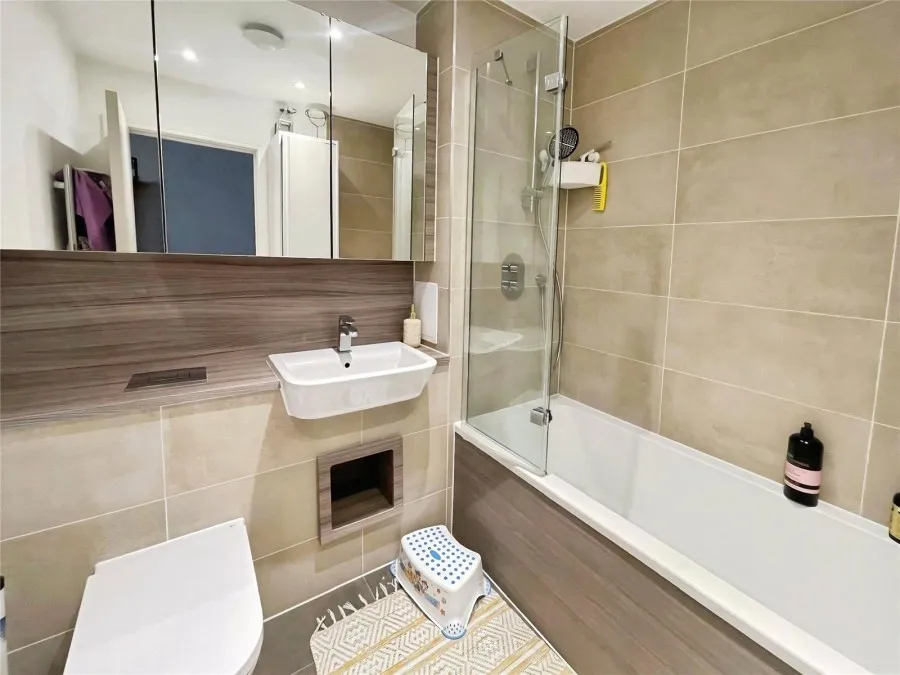 with 2 bedrooms in Harlow, CM18, photo 9