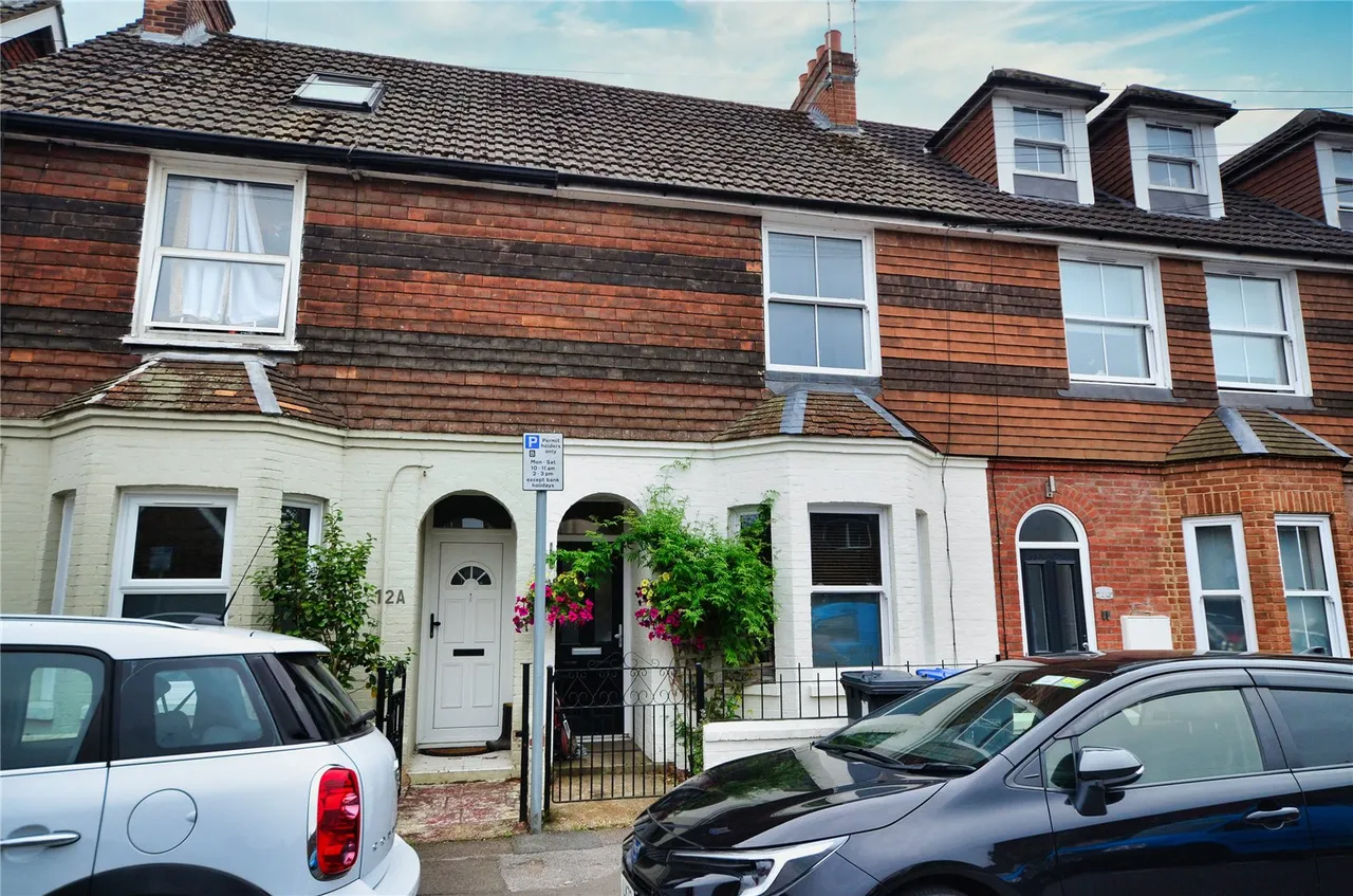 St James Road, East Grinstead, RH19, photo 18