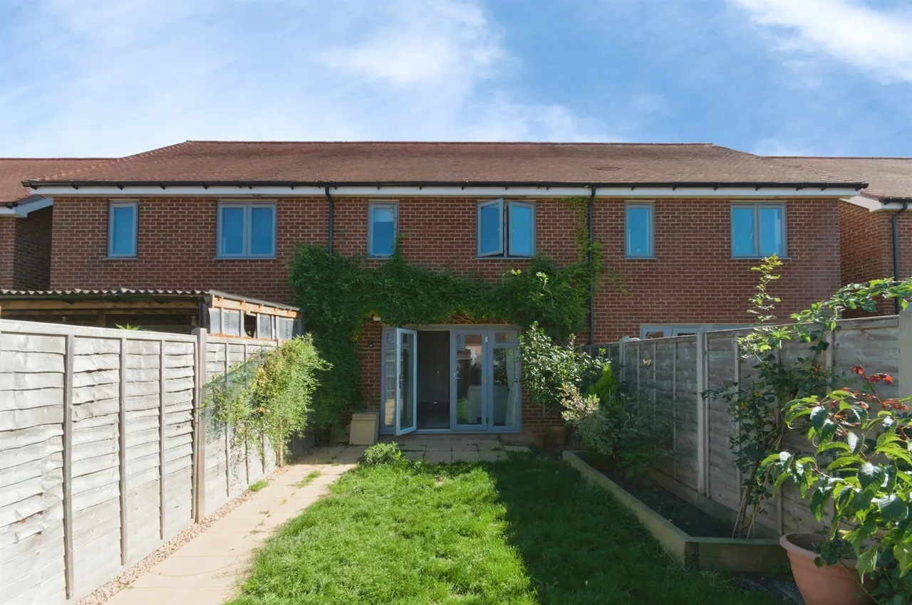 Tulip Way, Bexhill-On-Sea, TN40, photo 13