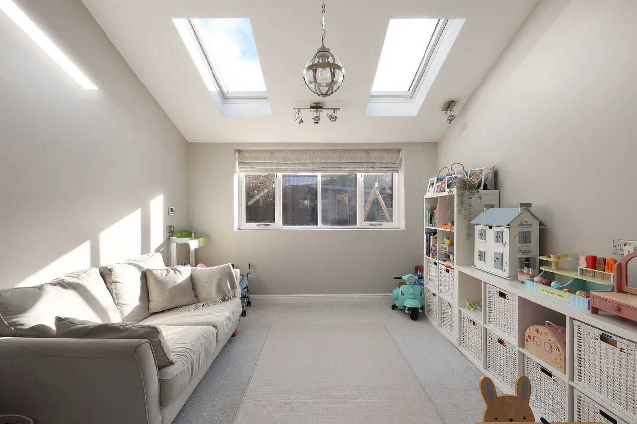 Kite Wood Road, Penn, HP10, photo 6