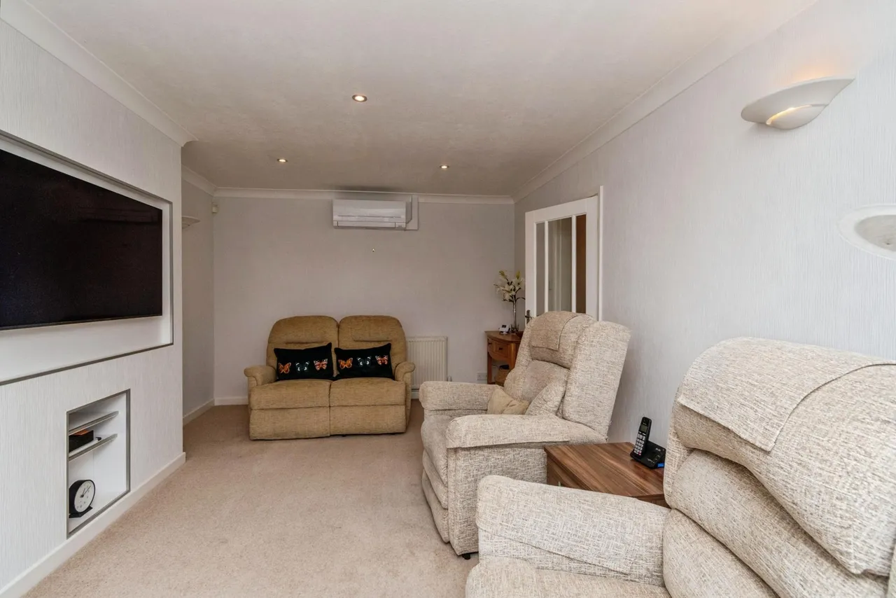 Alpine Drive, Netherton, DY2, photo 8