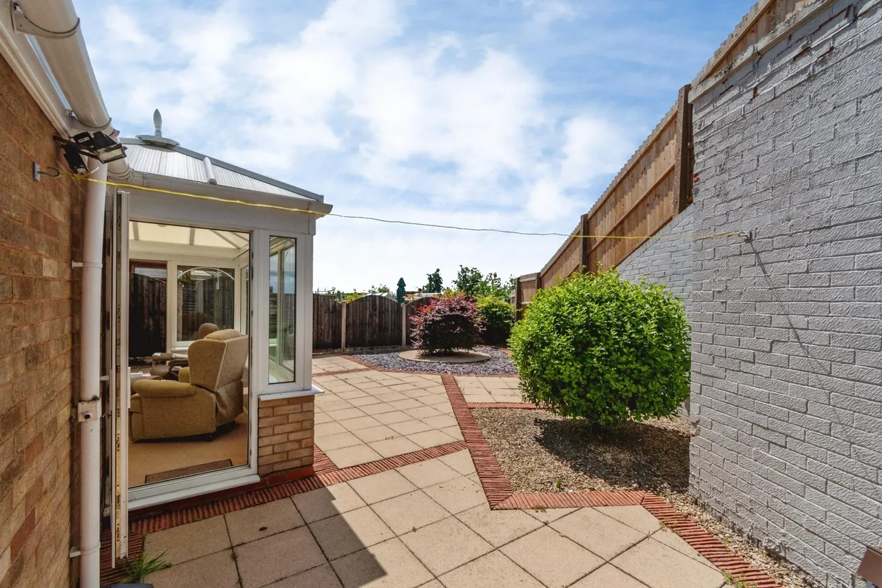 Alpine Drive, Netherton, DY2, photo 18