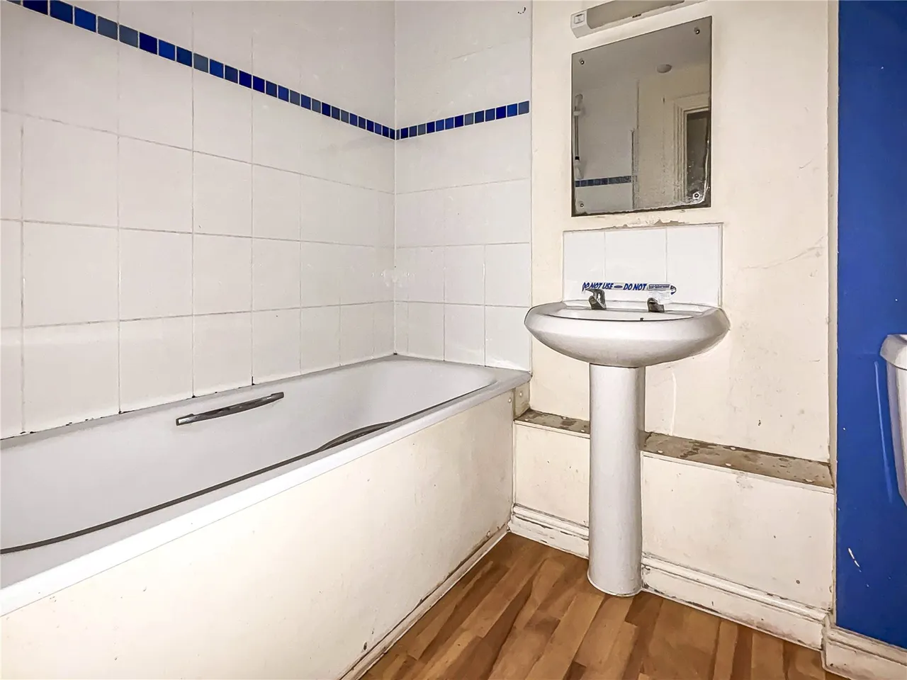 Fisk Close, Sunbury-on-Thames, TW16, photo 6