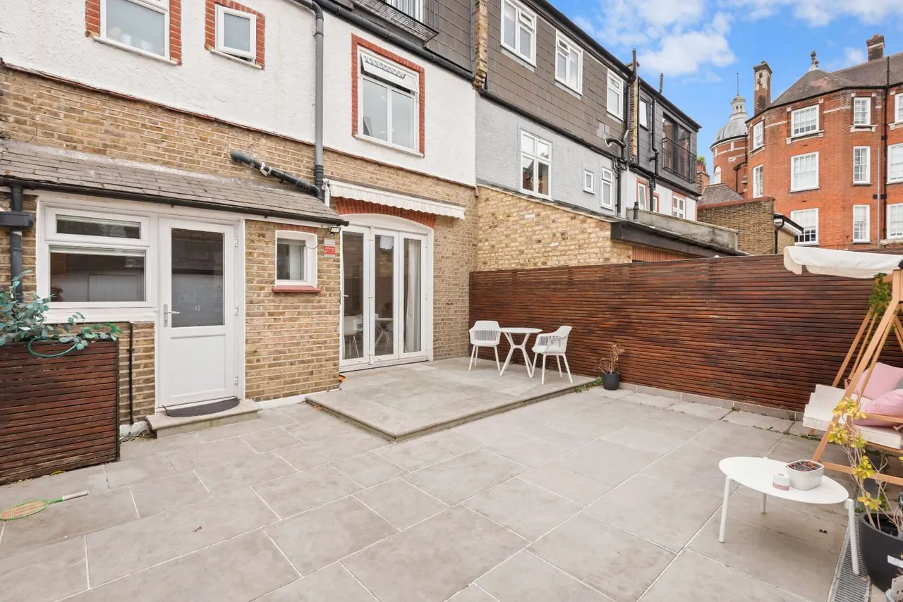 Broomwood Road, London, SW11 6JZ, photo 7