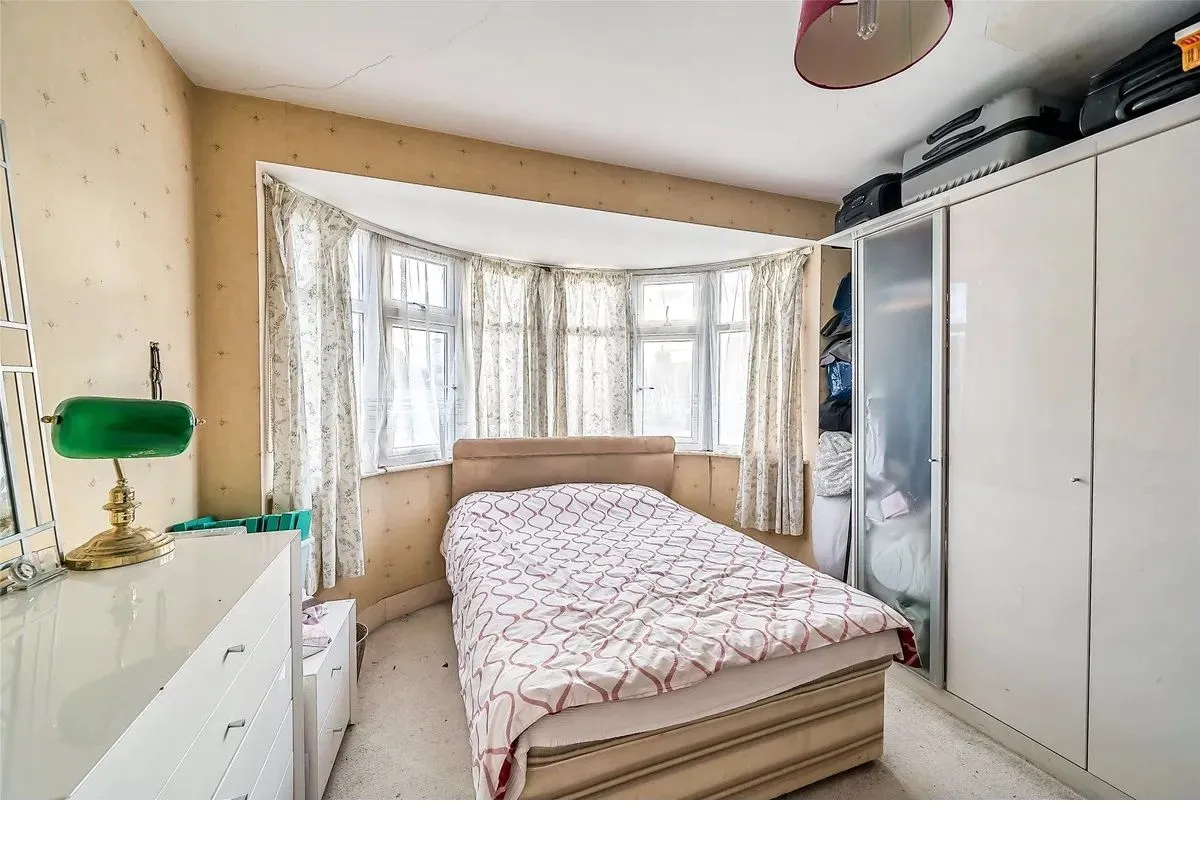 Burgess Avenue, Kingsbury, London, NW9 8TX, photo 9