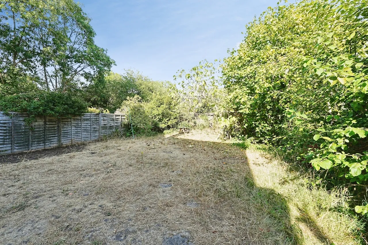 Canadian Avenue, London, SE6, photo 3