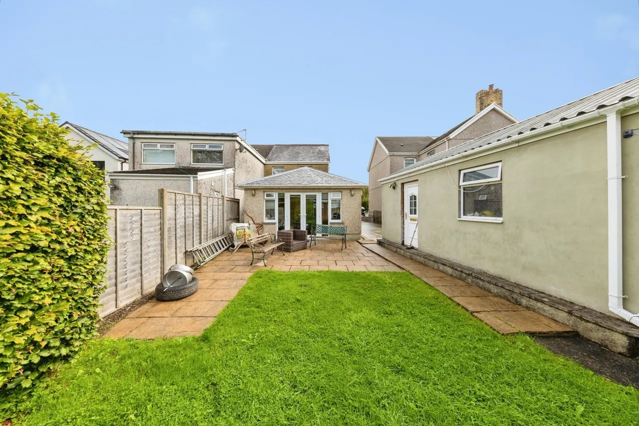 Llannon Road, Pontyberem, SA15, photo 19