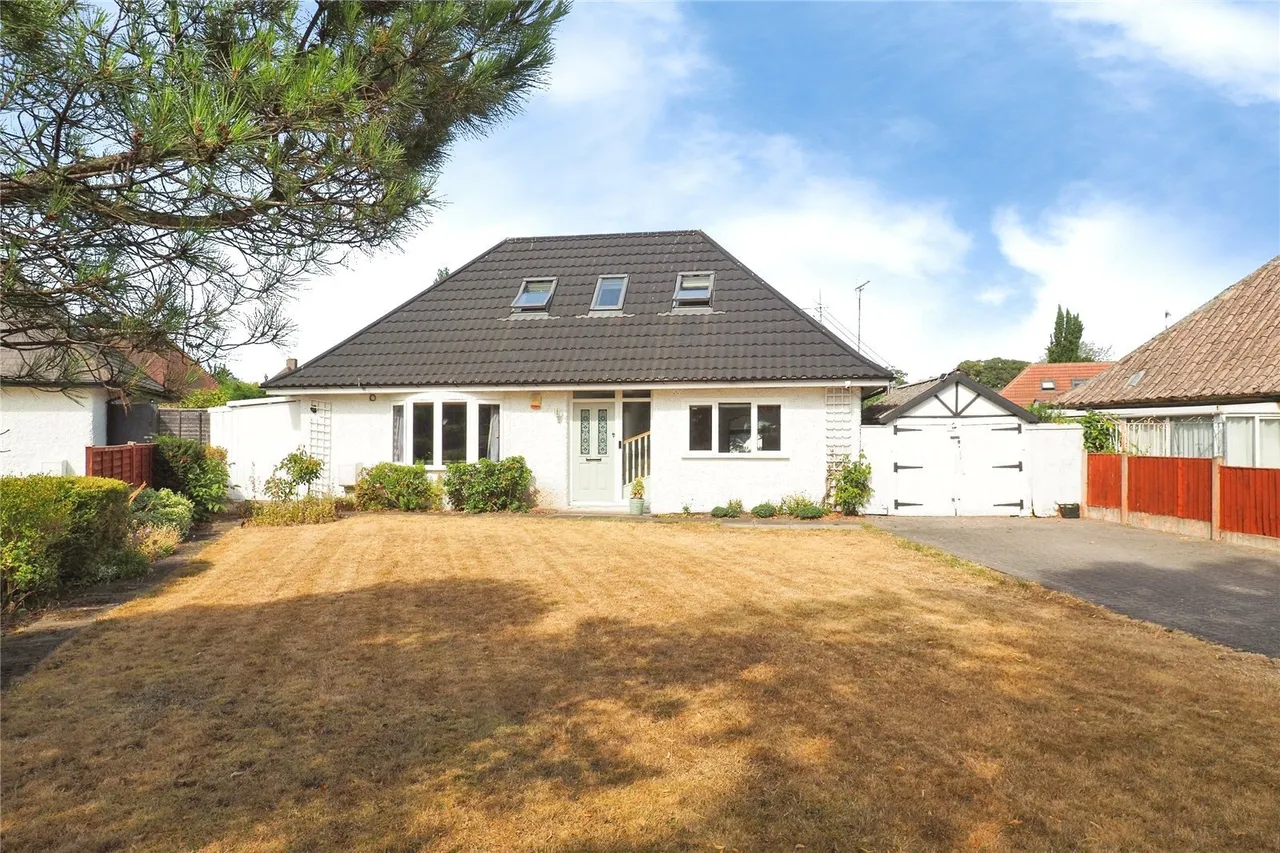4 bed property for sale — Middleton Boulevard, Wollaton, Nottingham, NG8
