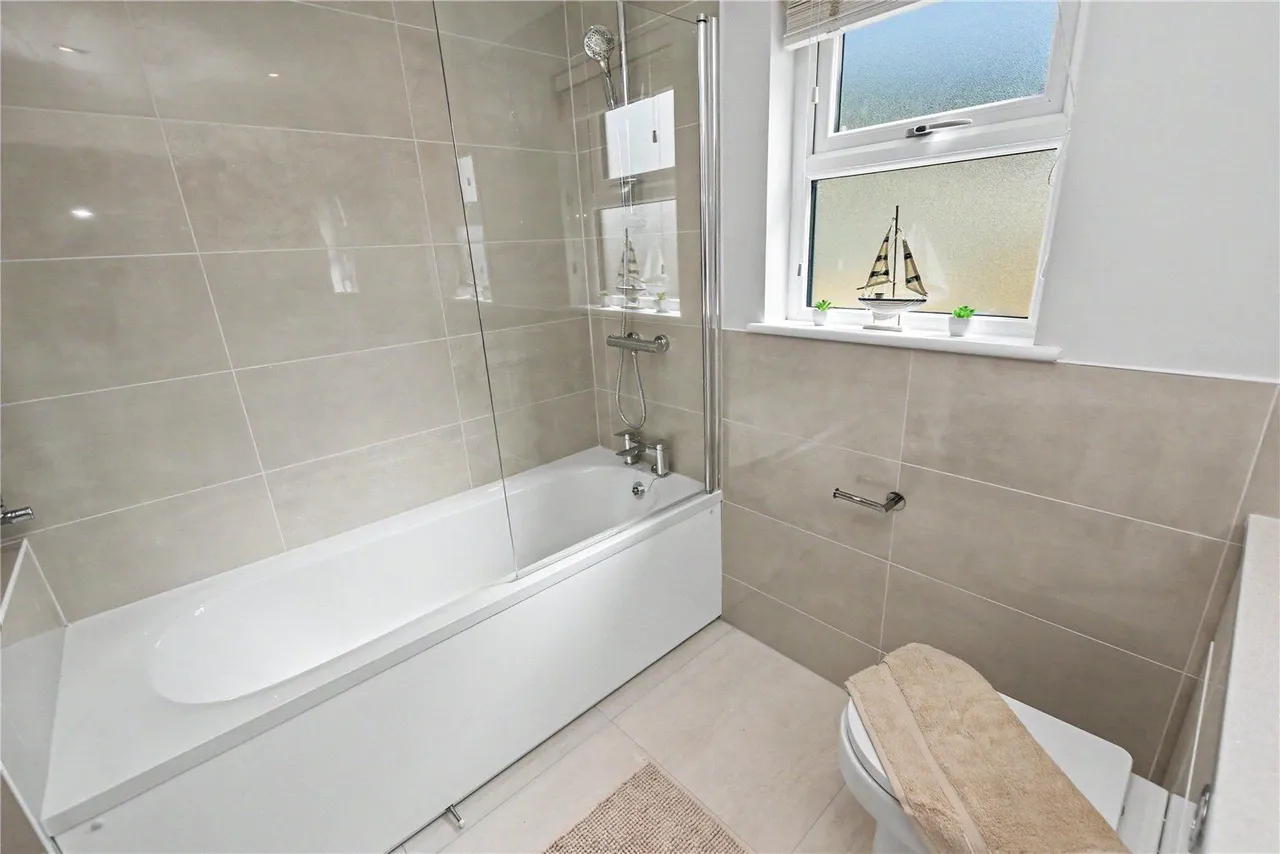 West Chevin Road, Menston, LS29, photo 6