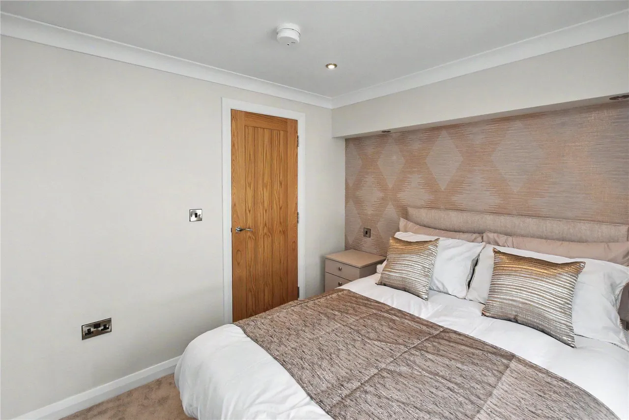 West Chevin Road, Menston, LS29, photo 11
