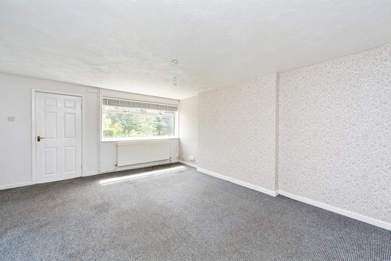 Helton Close, Prenton, CH43, photo 3