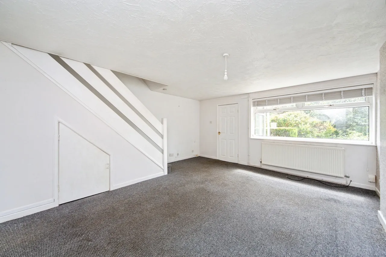 Helton Close, Prenton, CH43, photo 2