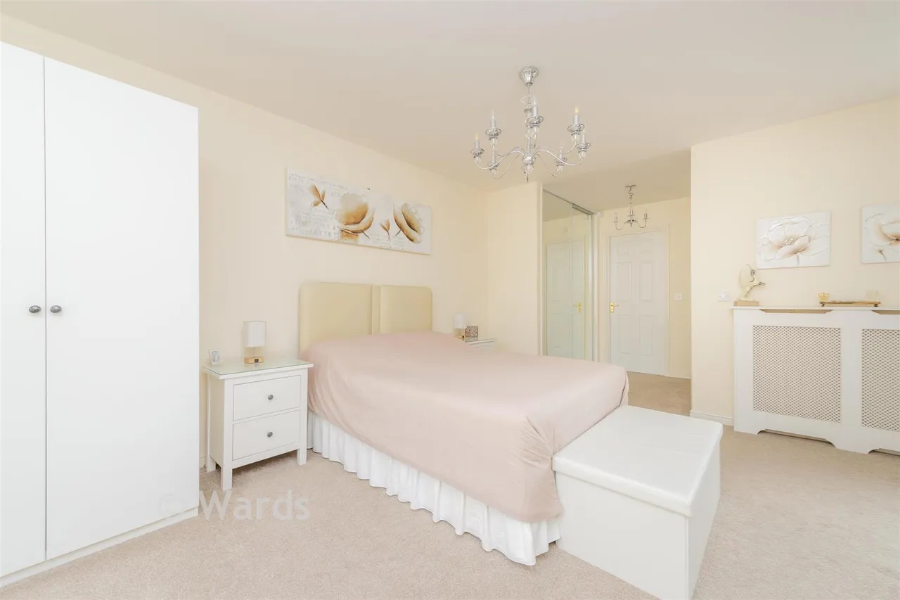 Sandpiper Close, Greenhithe, DA9, photo 9