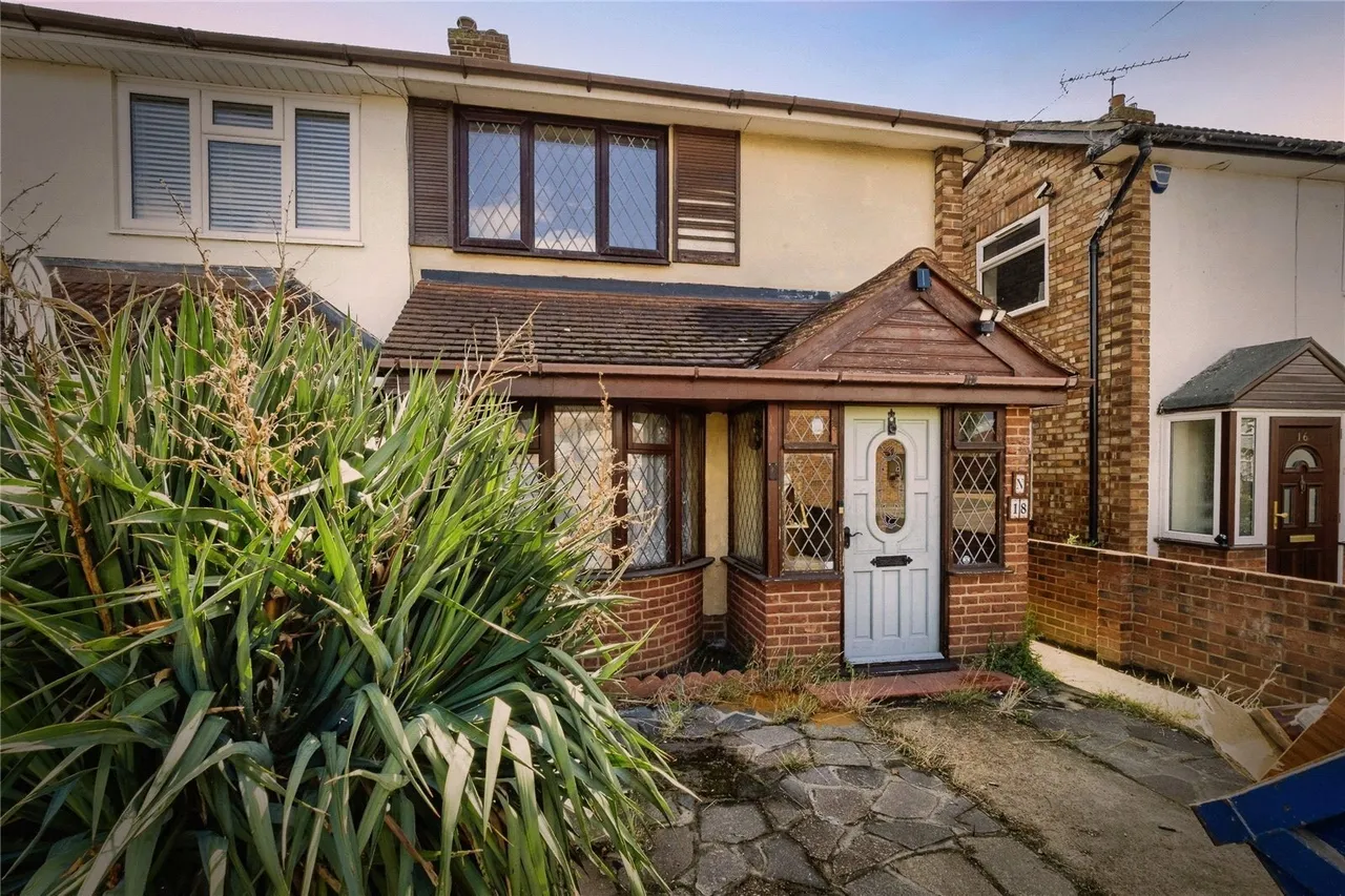 Stephen Avenue, Rainham, RM13, photo 15