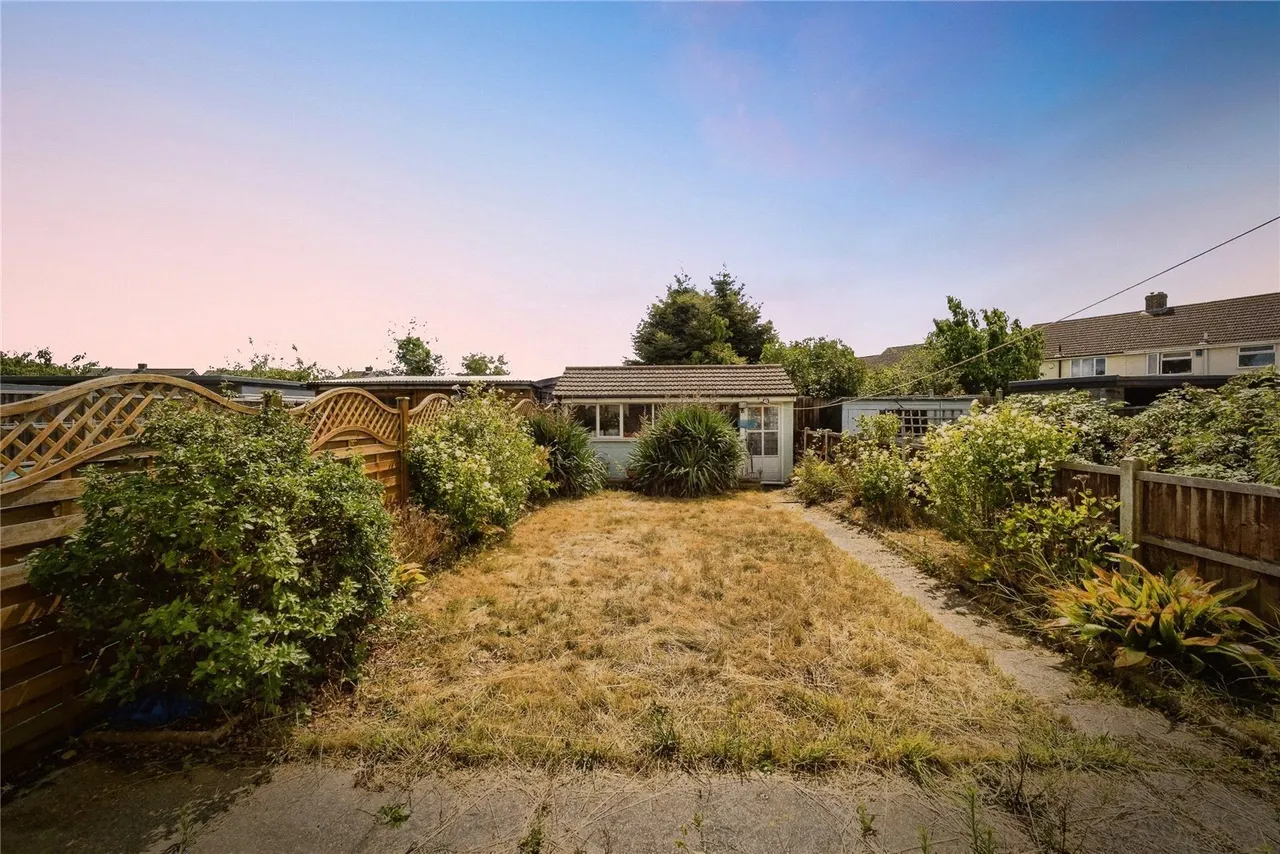 Stephen Avenue, Rainham, RM13, photo 14