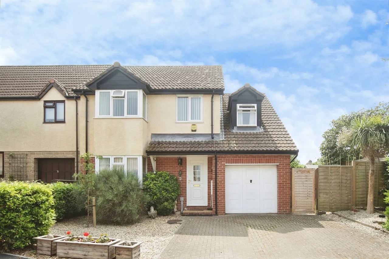St. Peters Close, Ilton, TA19, photo 22