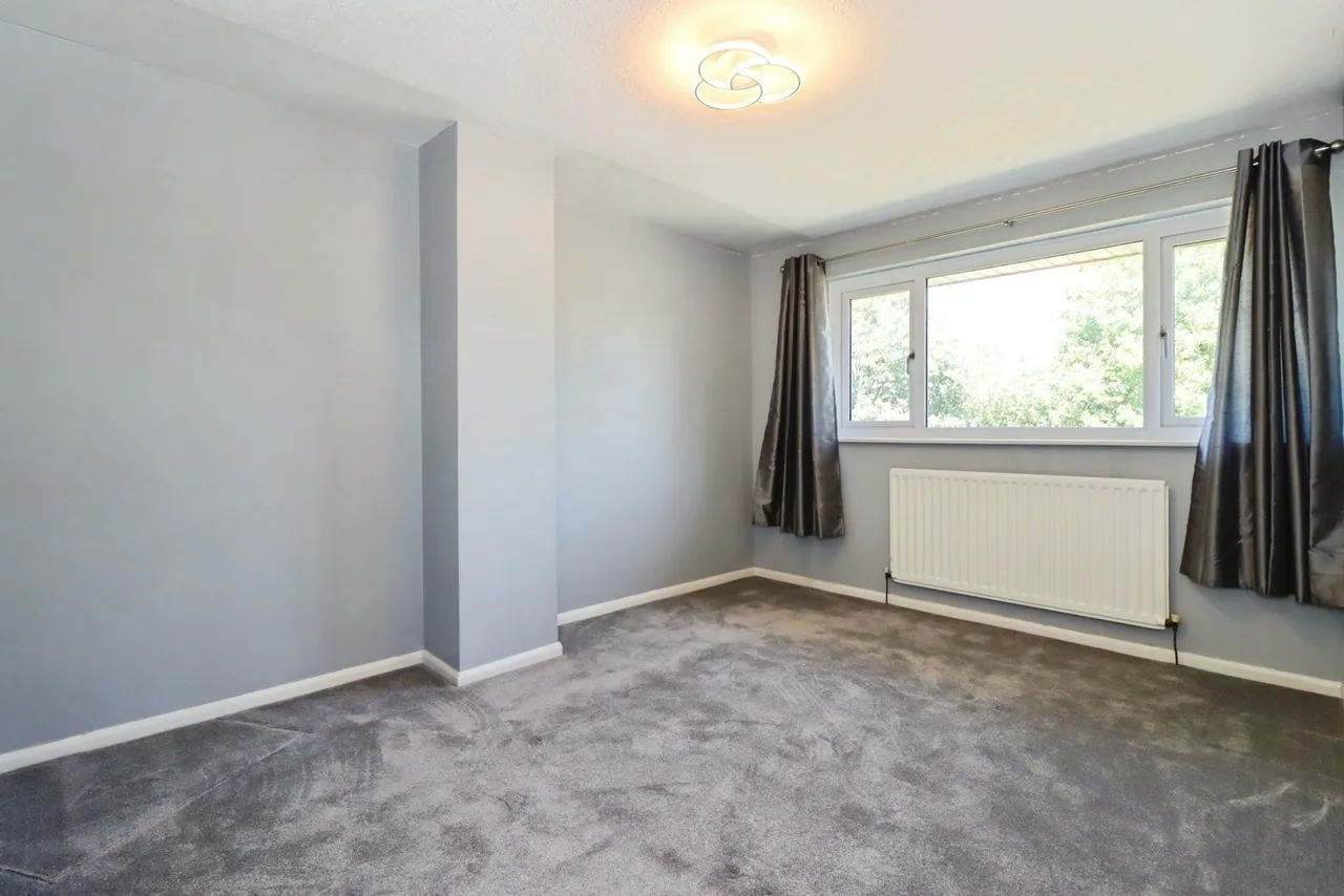 Mallard Close, BRISTOL, Avon, BS37, photo 15