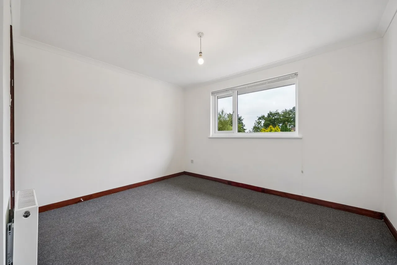 Shore Road, Cove, G84, photo 23