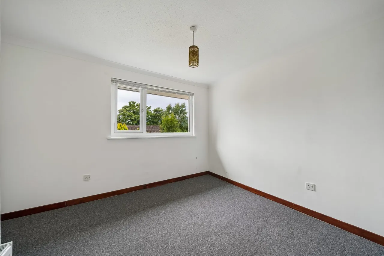 Shore Road, Cove, G84, photo 19