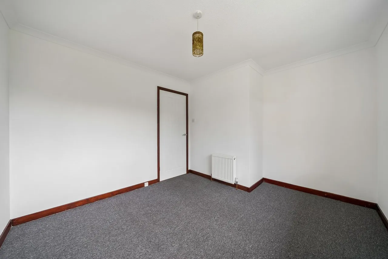 Shore Road, Cove, G84, photo 18