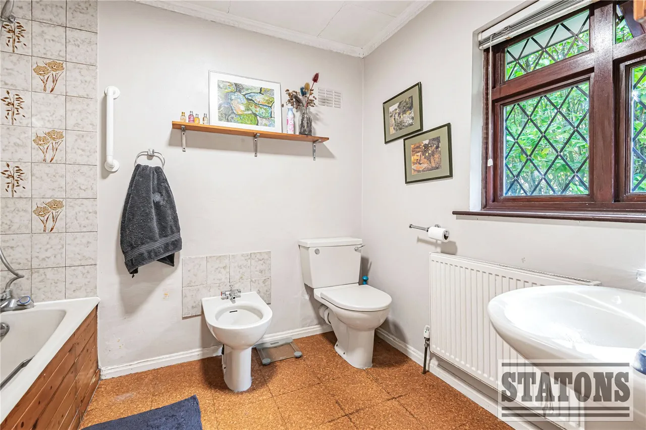 Holden Road, London, N12 7DU, photo 17