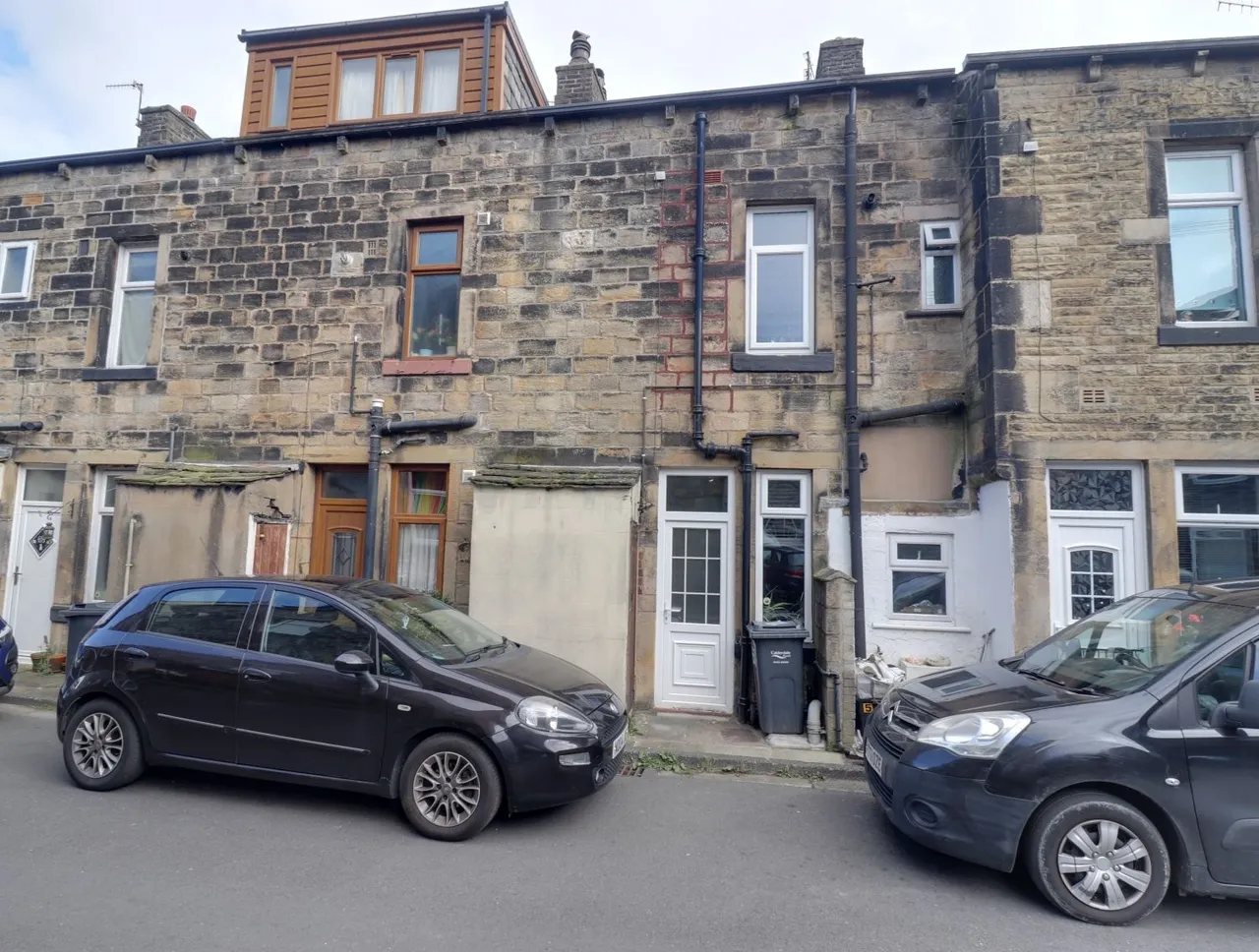 Rochdale Road, Todmorden, OL14, photo 14