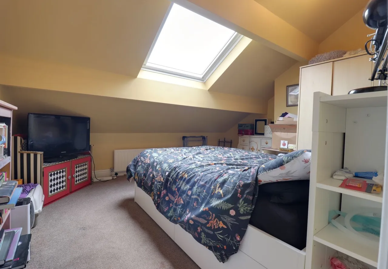 Rochdale Road, Todmorden, OL14, photo 10