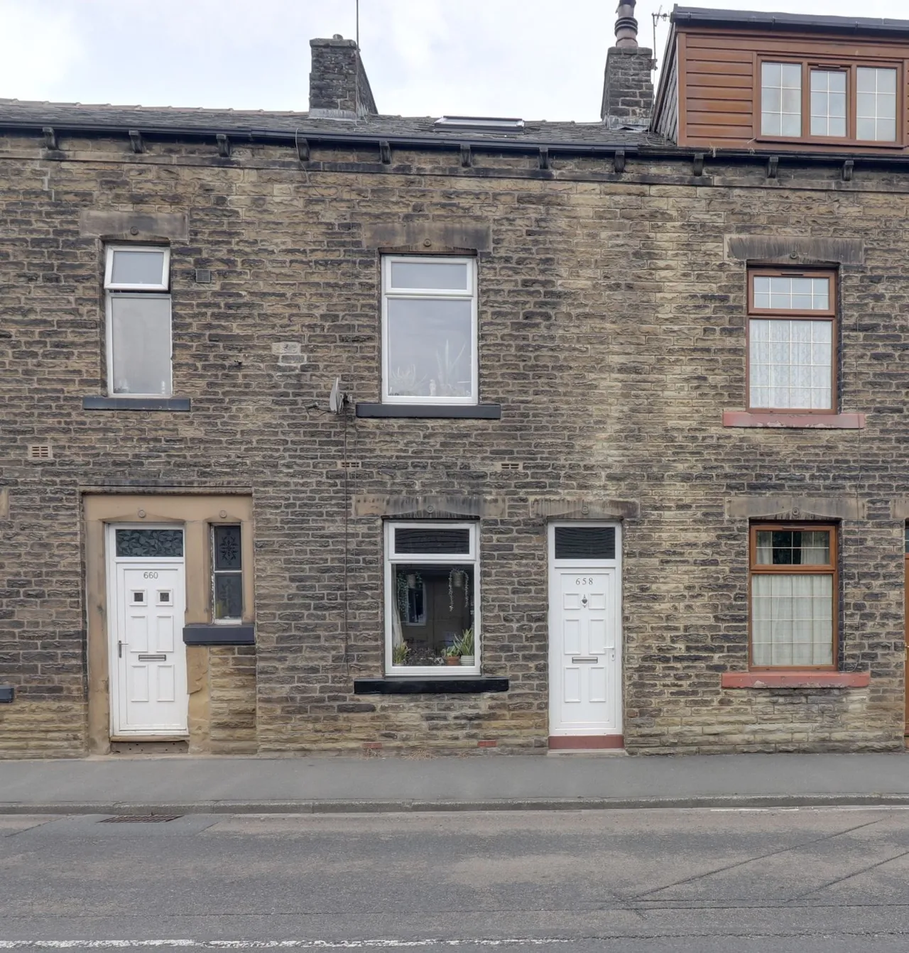 Rochdale Road, Todmorden, OL14, photo 2