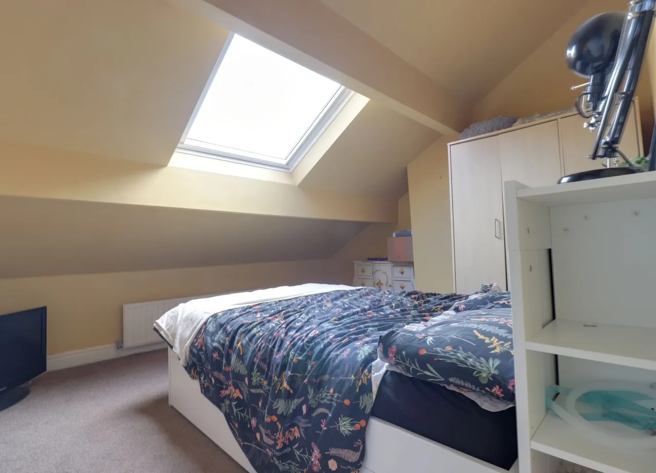 Rochdale Road, Todmorden, OL14, photo 11