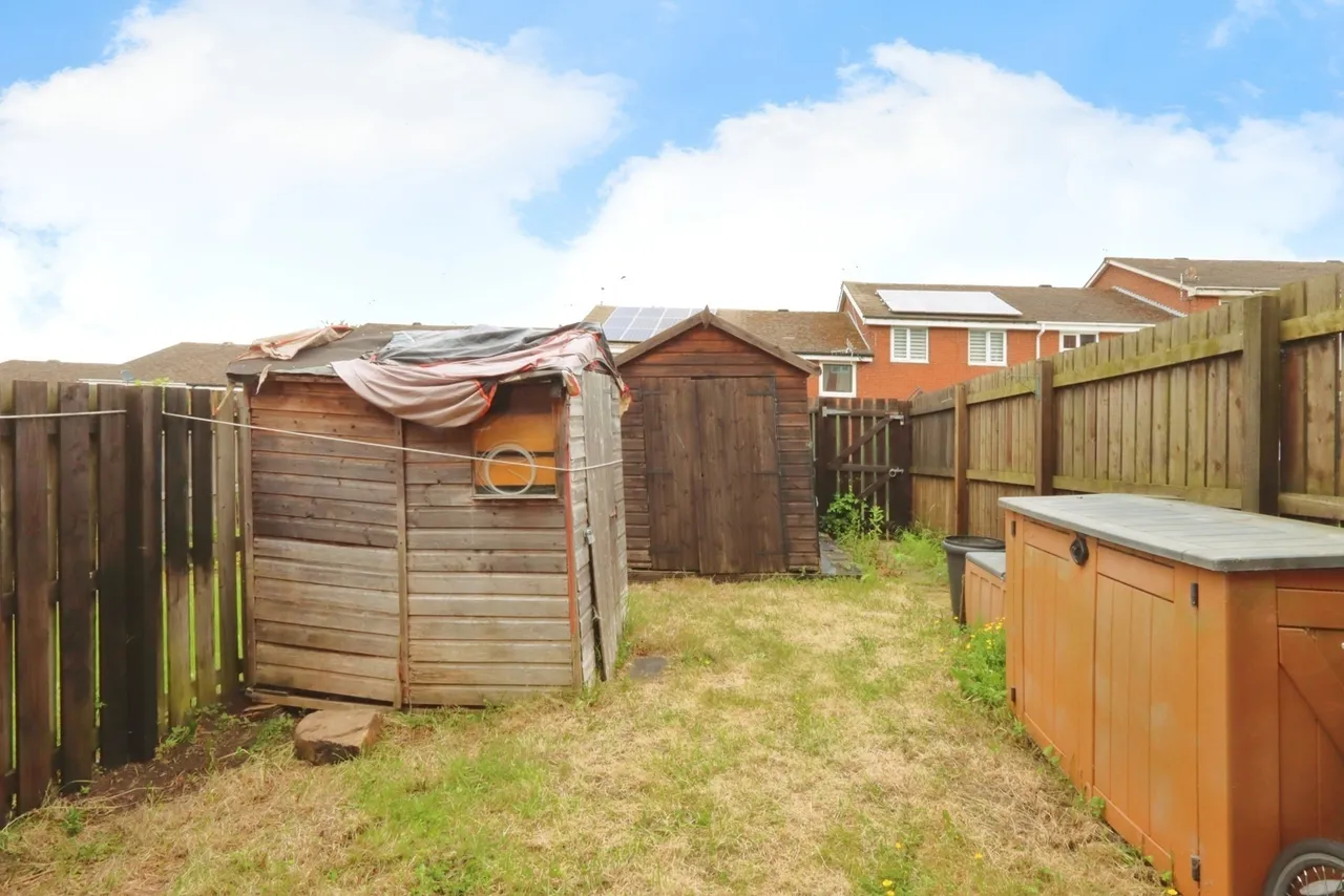 Myrtle Crescent, SHEFFIELD, South Yorkshire, S2, photo 4