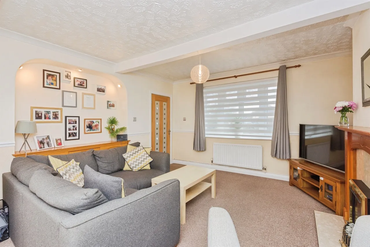 Dormer Avenue, Tamworth, B77, photo 5