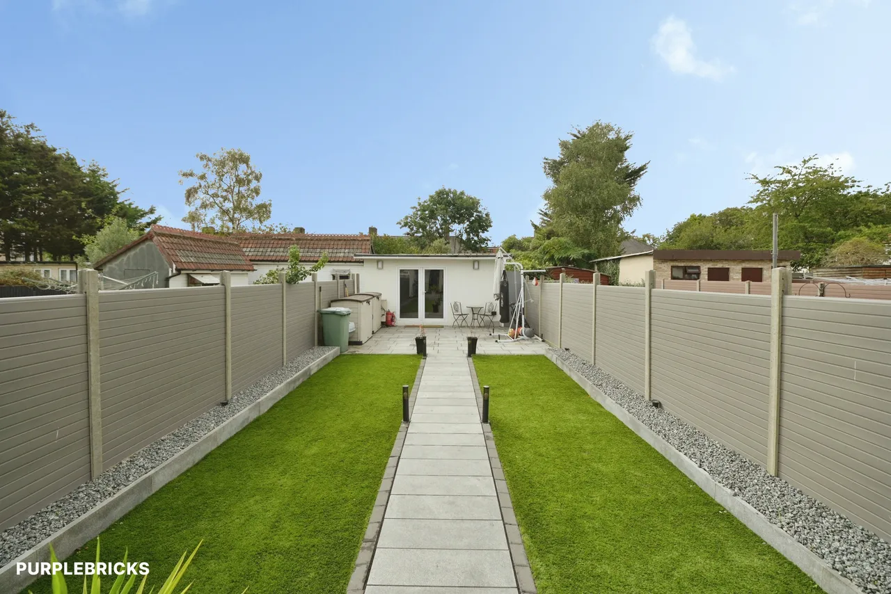 Fitzstephen Road, Dagenham, RM8, photo 26